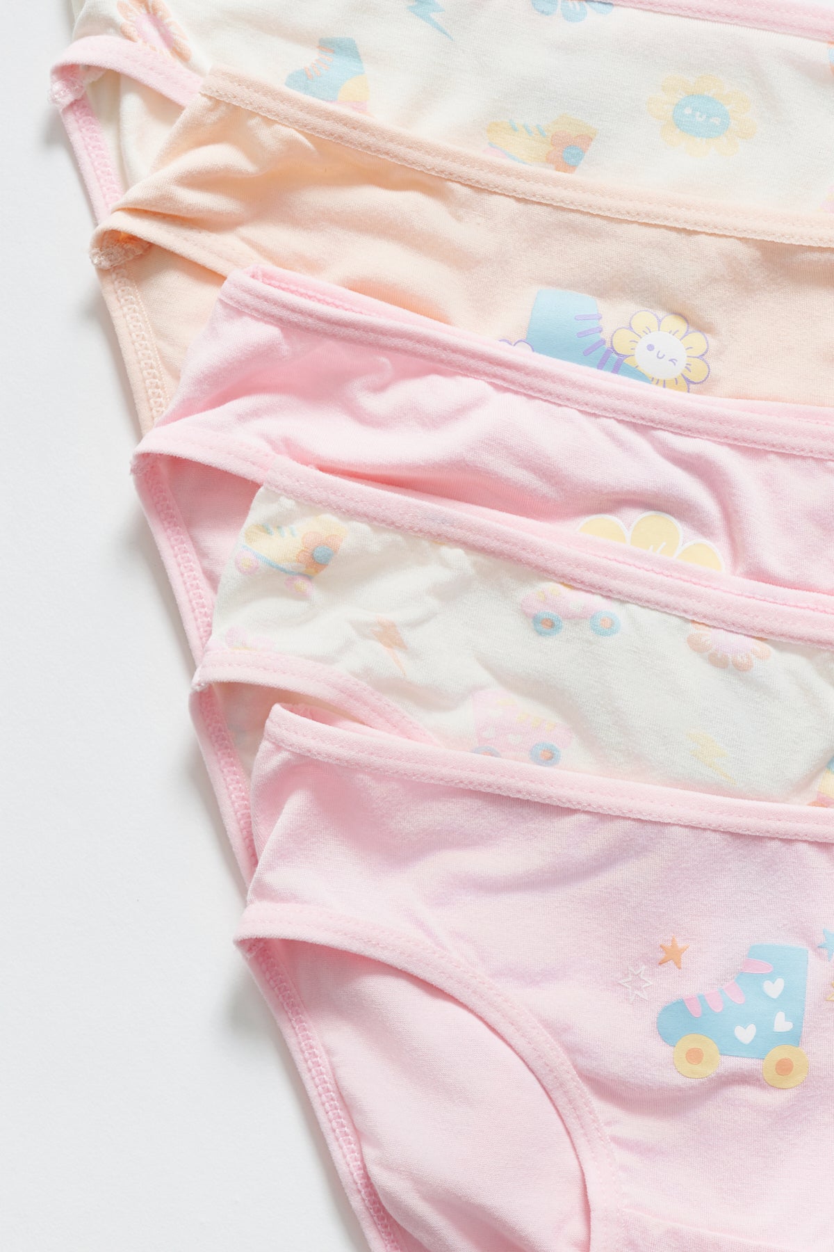 Not Too Big Daisy Crew Briefs - 5 Pack