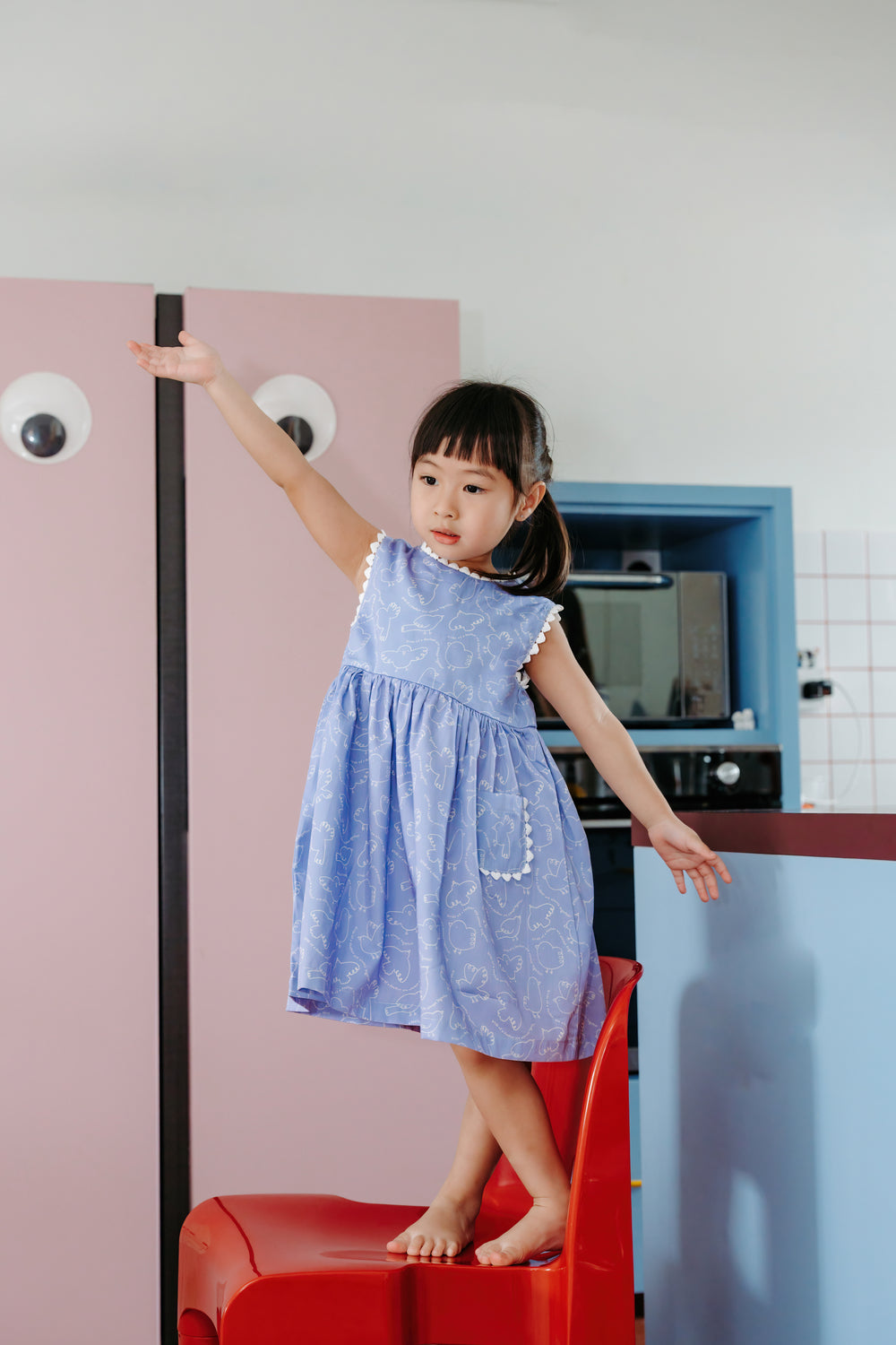 Not Too Big Birds Sleeveless Dress - Periwinkle